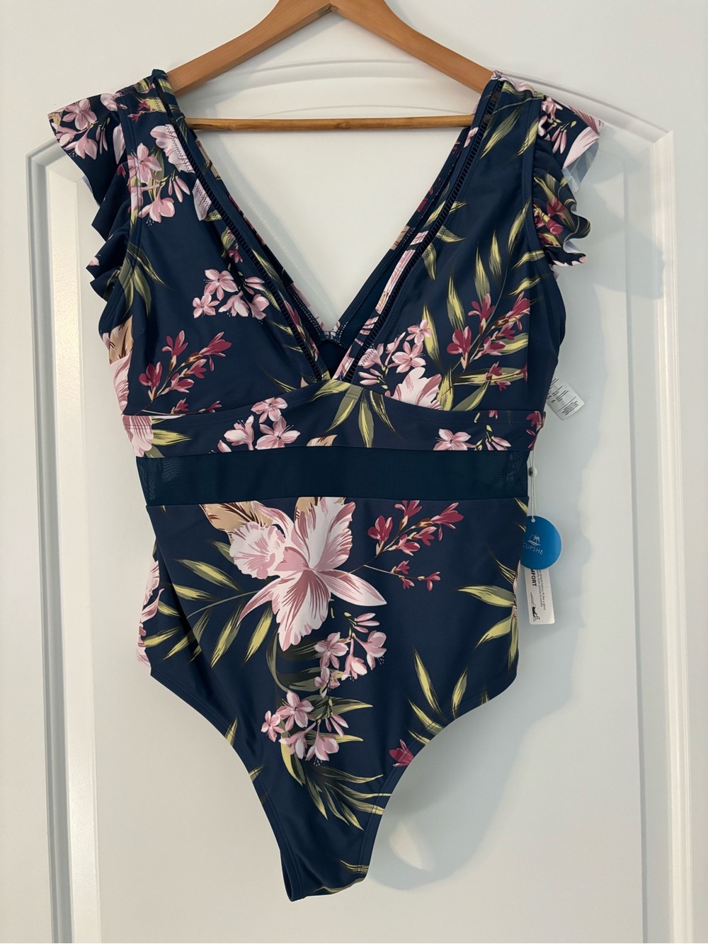 NWT Cupshe Women's Navy Blue Tropical Floral One-Piece Swimsuit 1X